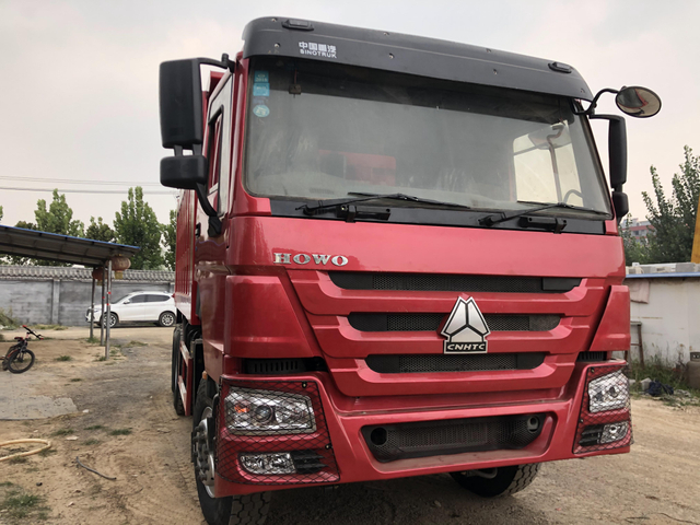 Dumper Trucks 371Hp 420Hp Howo Second Hand Price for Sale 10 Tyres 8X4 375 Hp Used Dump Truck