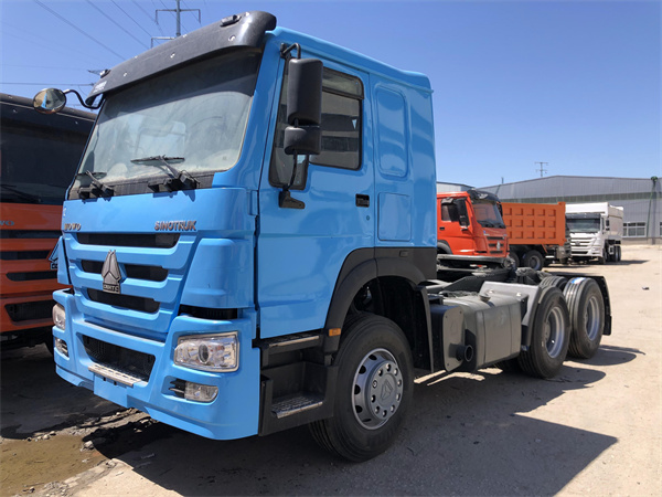 牵引车6x4蓝色 (23)