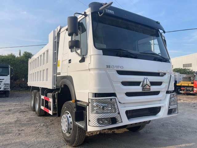 Trucks Mining Howo 6X4 A7 Euro 2 Chinese New Tipper China Heavy 10 Wheel Used Dump Truck for Sale